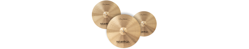 JOEY WARONKER Signature
